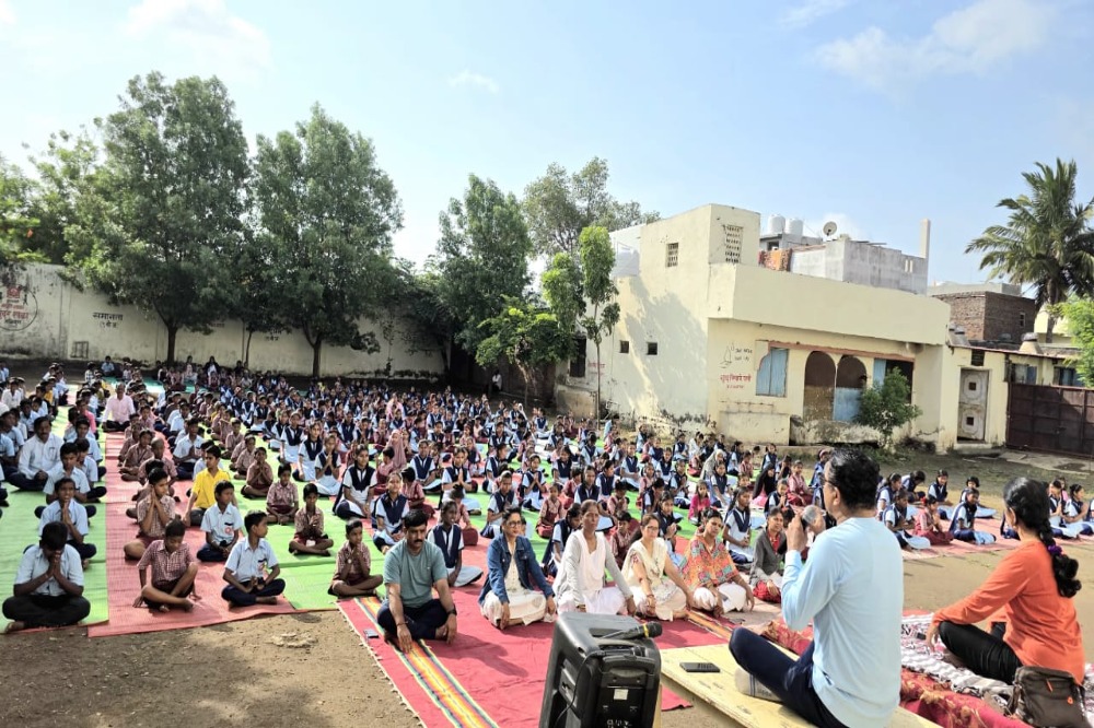 श्री. न.फू.शहा कोठारी प्रशालेत आंतरराष्ट्रीय  योग दिन संपन्न.. 